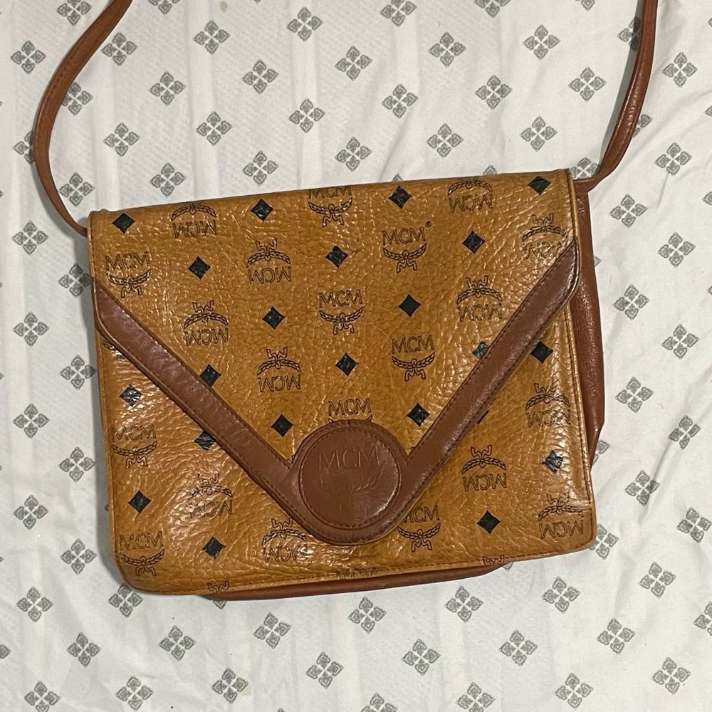 Authentic Vintage MCM Brown Visetos Leather Crossbody Bag Black Light brown